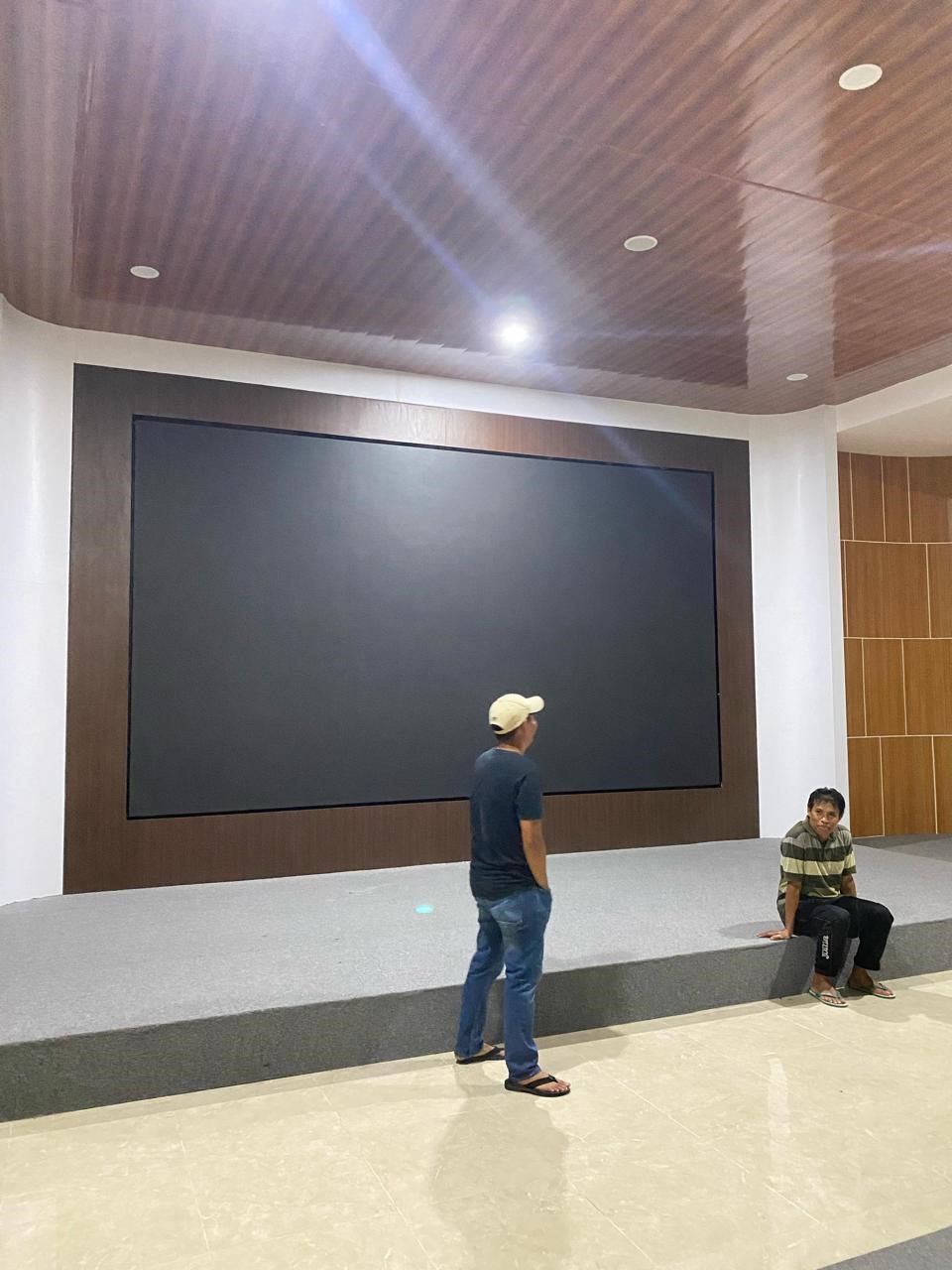 Sarana dan Prasarana Ruang Teater